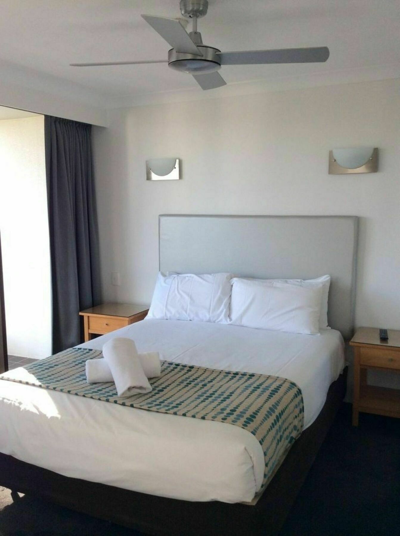 Pacific Resort Broadbeach Gold Coast Exterior photo